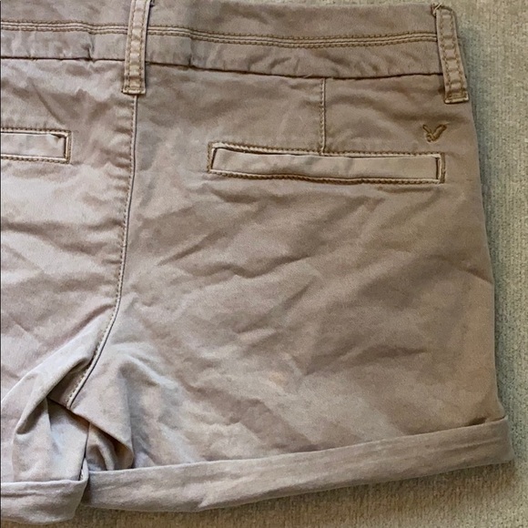 American eagle shorts. Size 4. Only worn once. - Picture 3 of 4